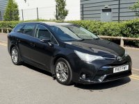 TOYOTA AVENSIS