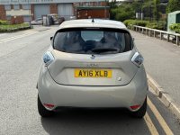 RENAULT ZOE