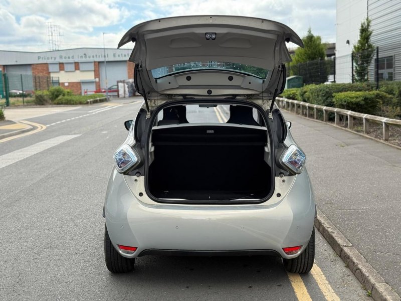 RENAULT ZOE