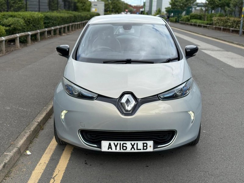 RENAULT ZOE