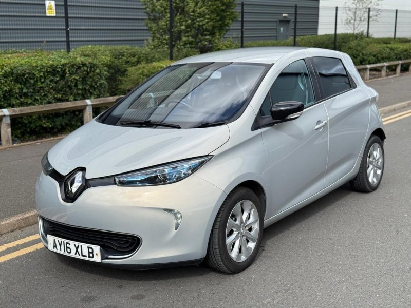 RENAULT ZOE