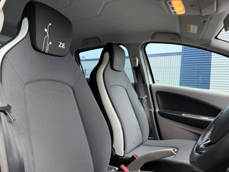 RENAULT ZOE