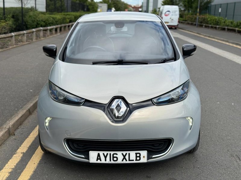 RENAULT ZOE