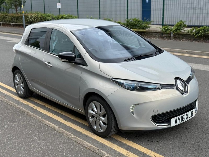 RENAULT ZOE