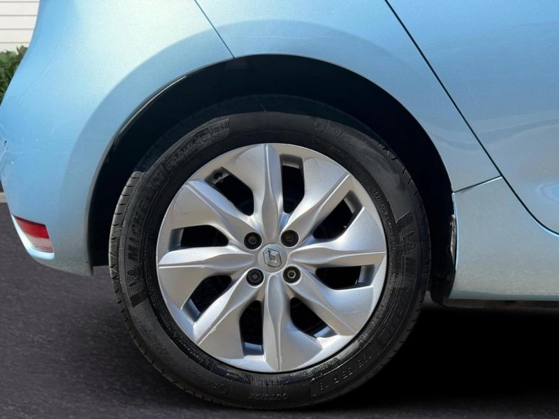 RENAULT ZOE